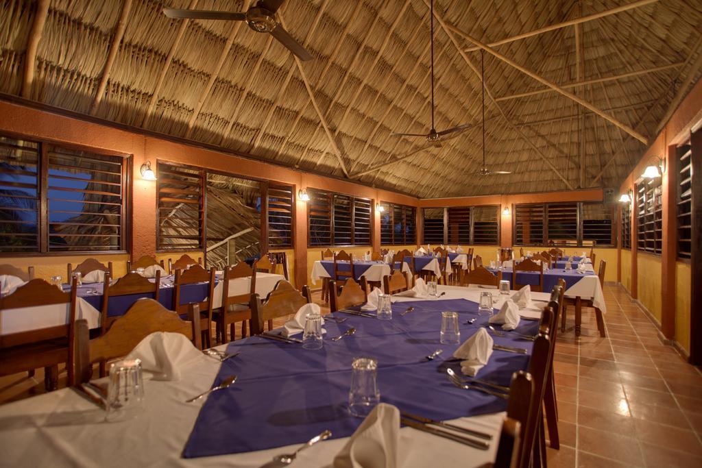 Windy Hill Resort San Ignacio Bagian luar foto