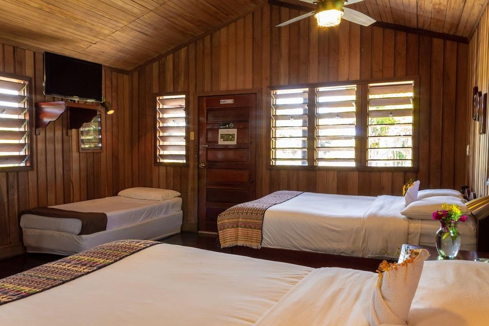 Windy Hill Resort San Ignacio Bagian luar foto